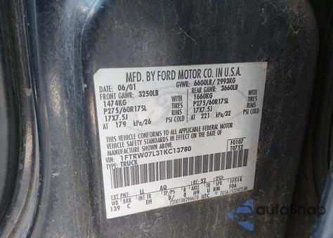 2001 Ford F-150 Harley-Davidson Edition/King Ranch Edition/Lariat/Xlt z USA, uszkodzony, nr VIN 1FTRW07L31KC13780